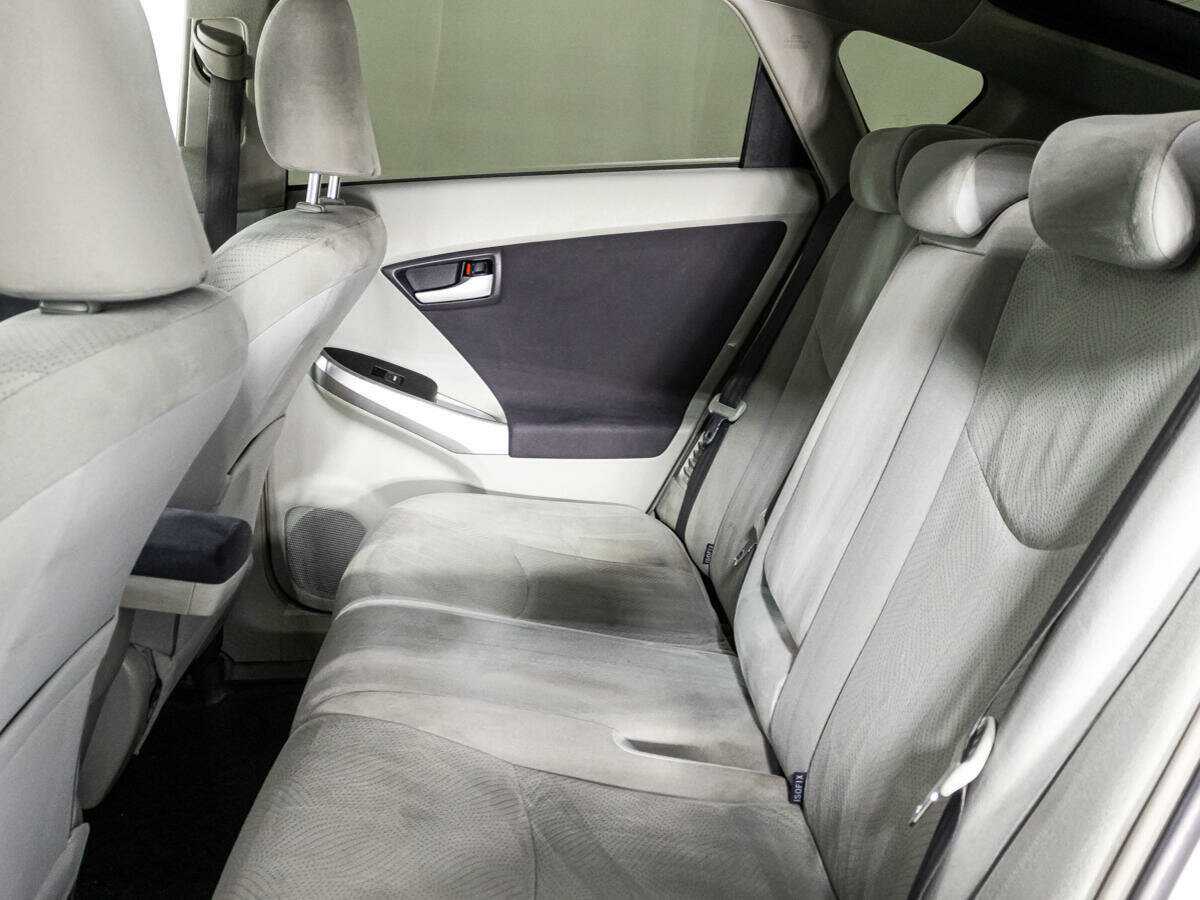 Toyota Prius, 2010 Фото №10