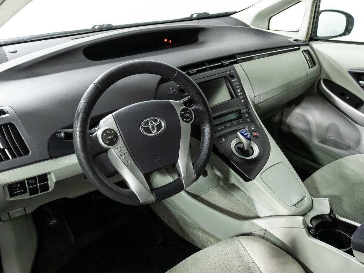 Toyota Prius, 2010 Фото №11