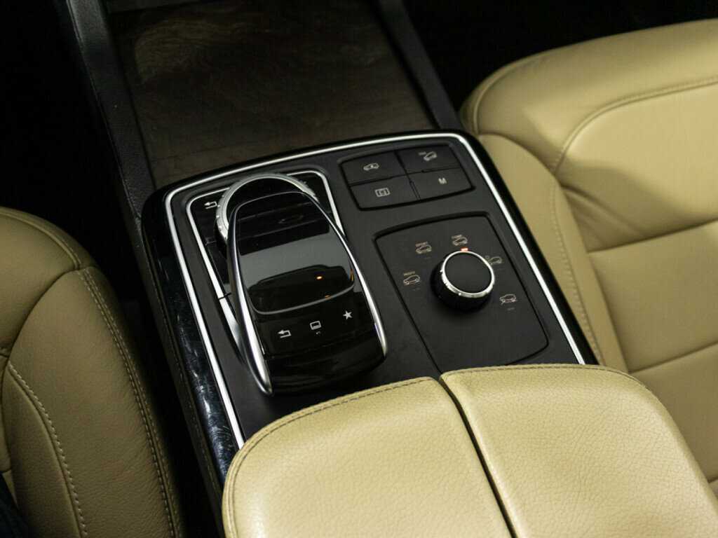 Mercedes-Benz GLS 350 d, 2016 Фото №20