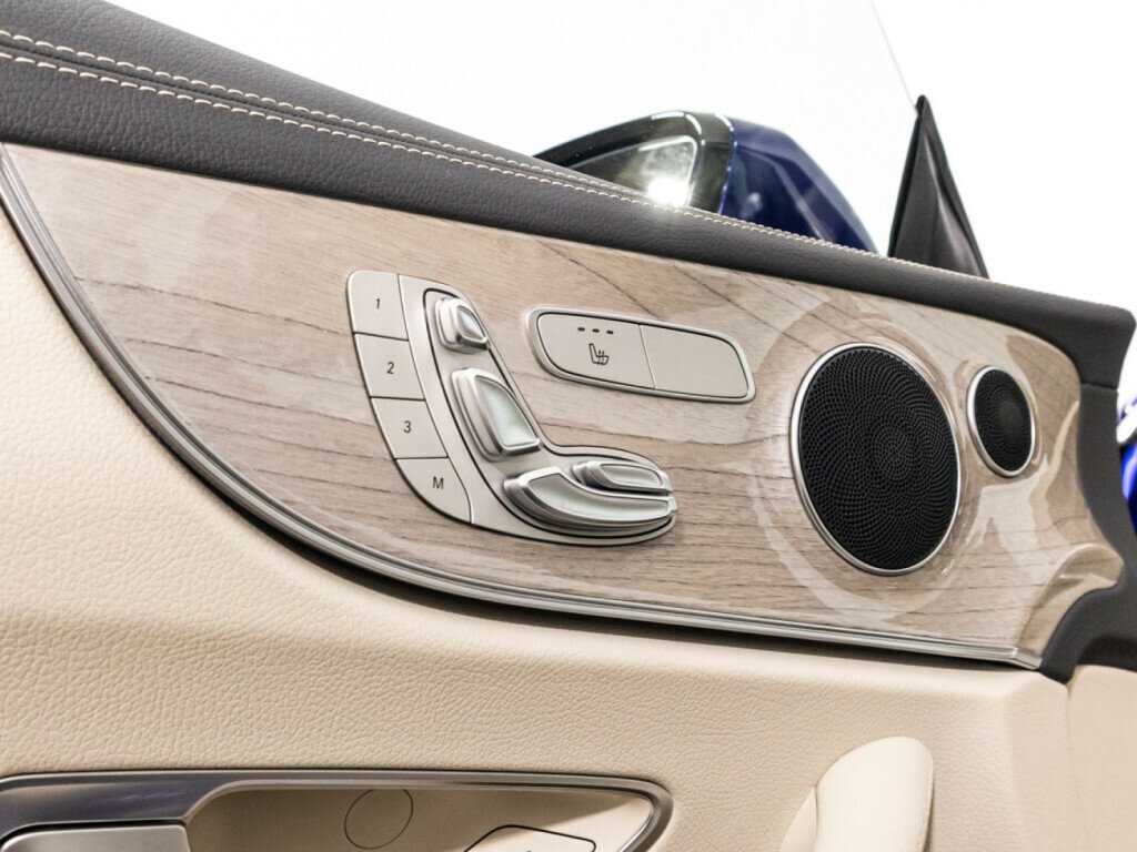 Mercedes-Benz E-Класс 200, 2021 Фото №21