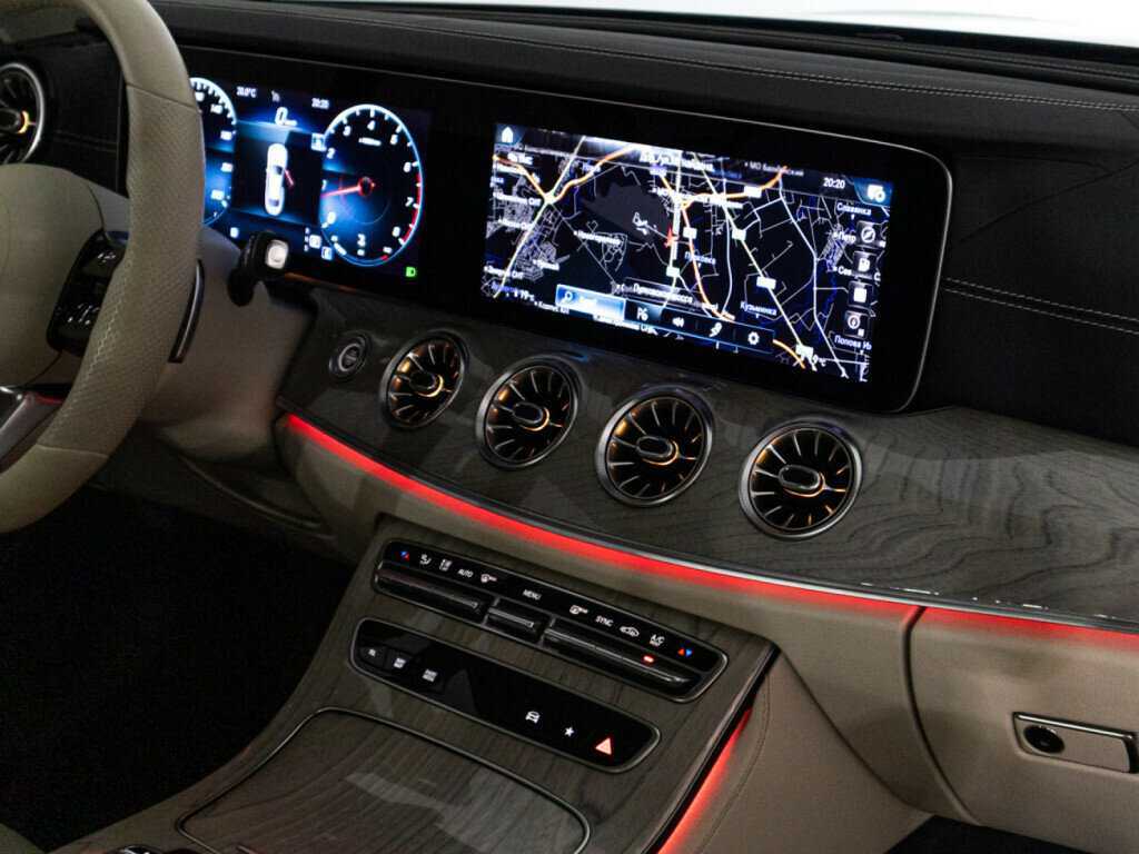 Mercedes-Benz E-Класс 200, 2021 Фото №28