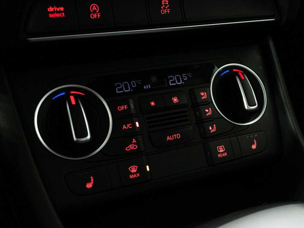 Audi Q3, 2015 Фото №15