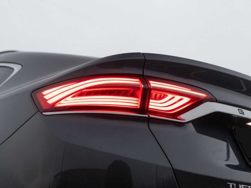Geely Tugella, 2021 Фото №13