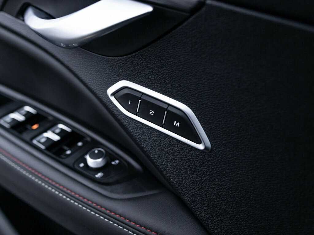 Geely Tugella, 2021 Фото №18