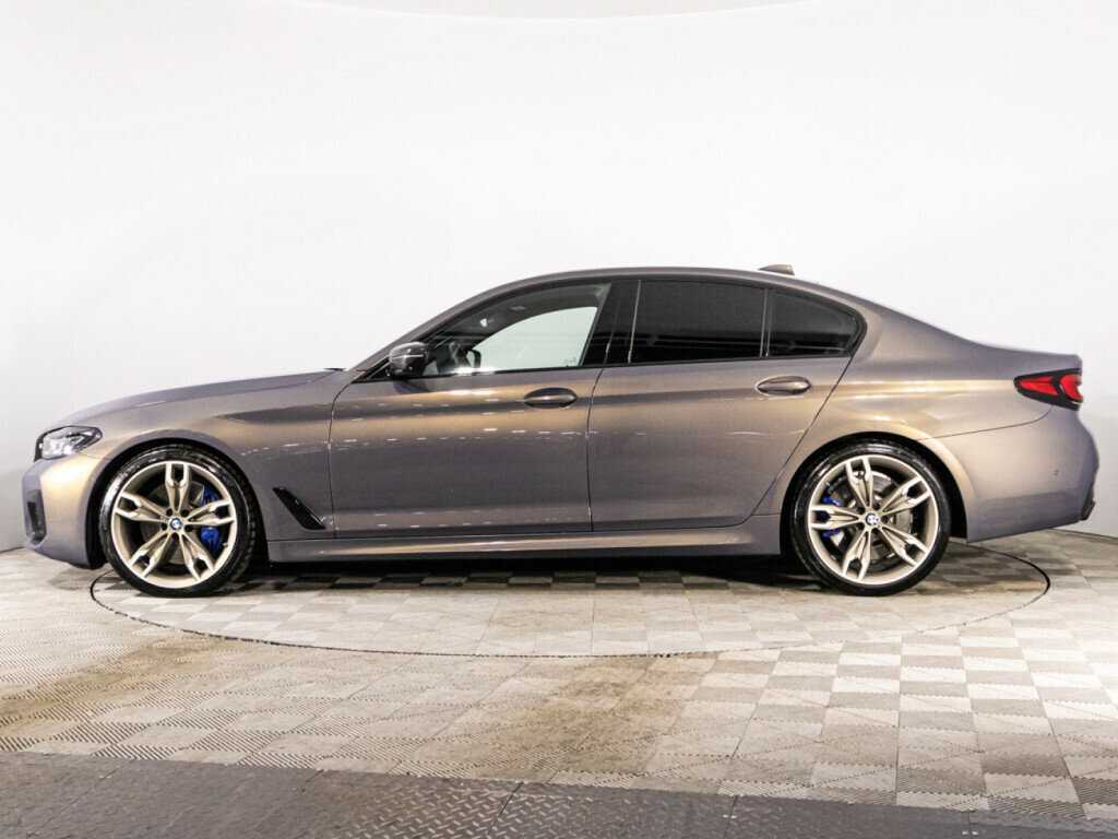 BMW 5 серии M550i xDrive, 2020 - 97 874 км. | Фото №8
