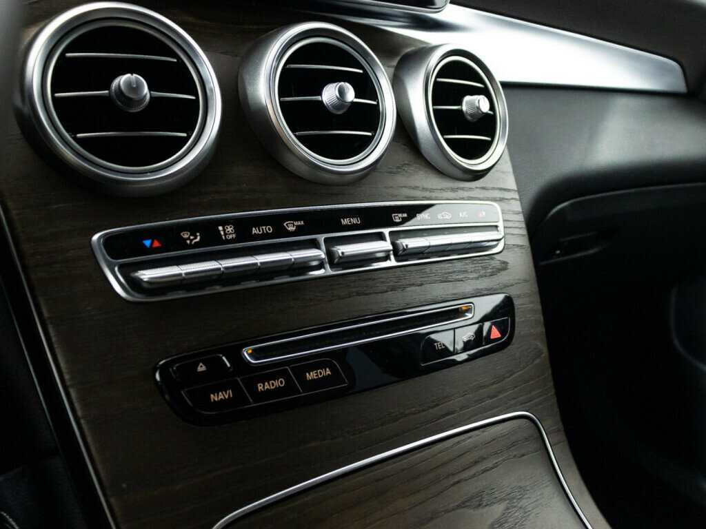 Mercedes-Benz GLC 300, 2015 Фото №20