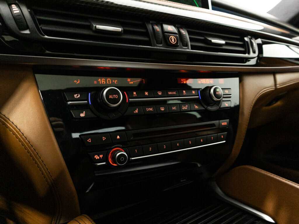 BMW X6 M, 2017 Фото №18