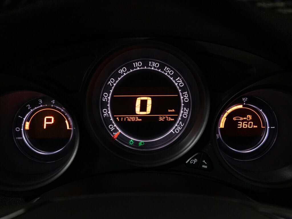 Citroen C4, 2011 Фото №12