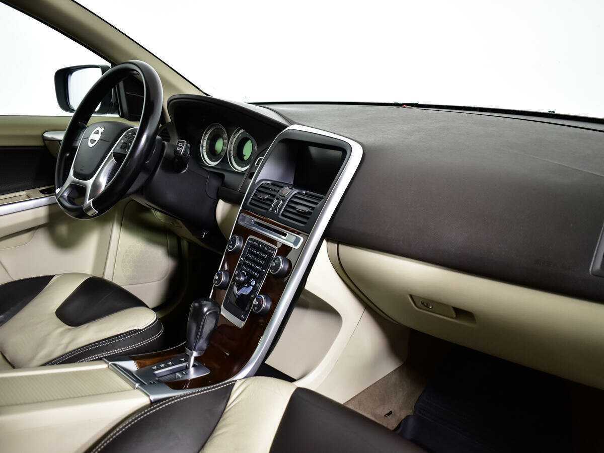 Volvo XC60, 2011 Фото №9