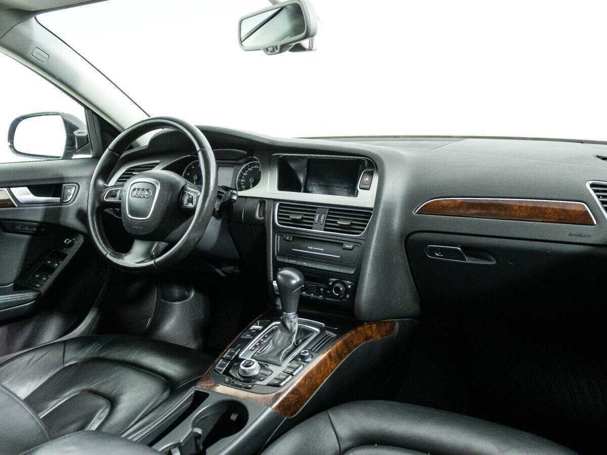 Audi A4, 2010 Фото №9