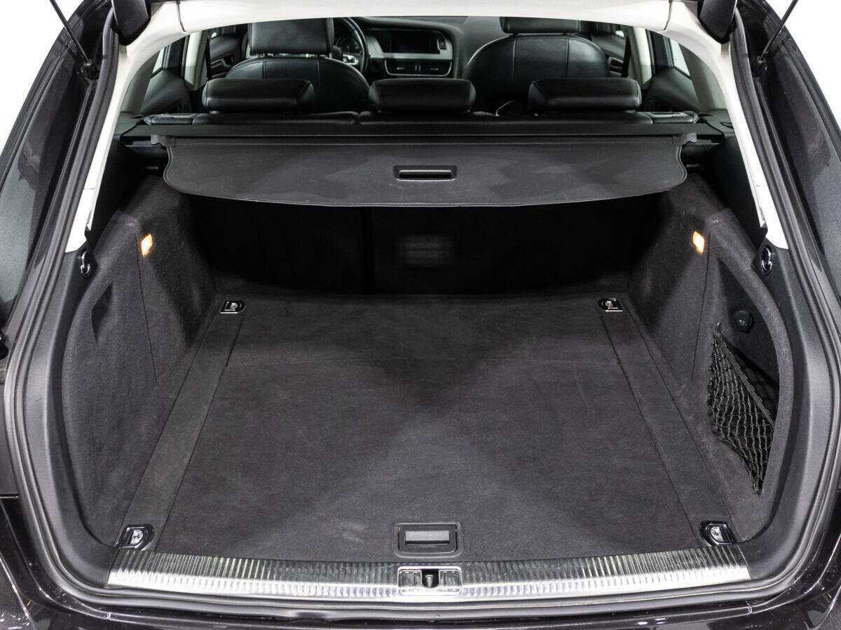 Audi A4, 2010 Фото №14