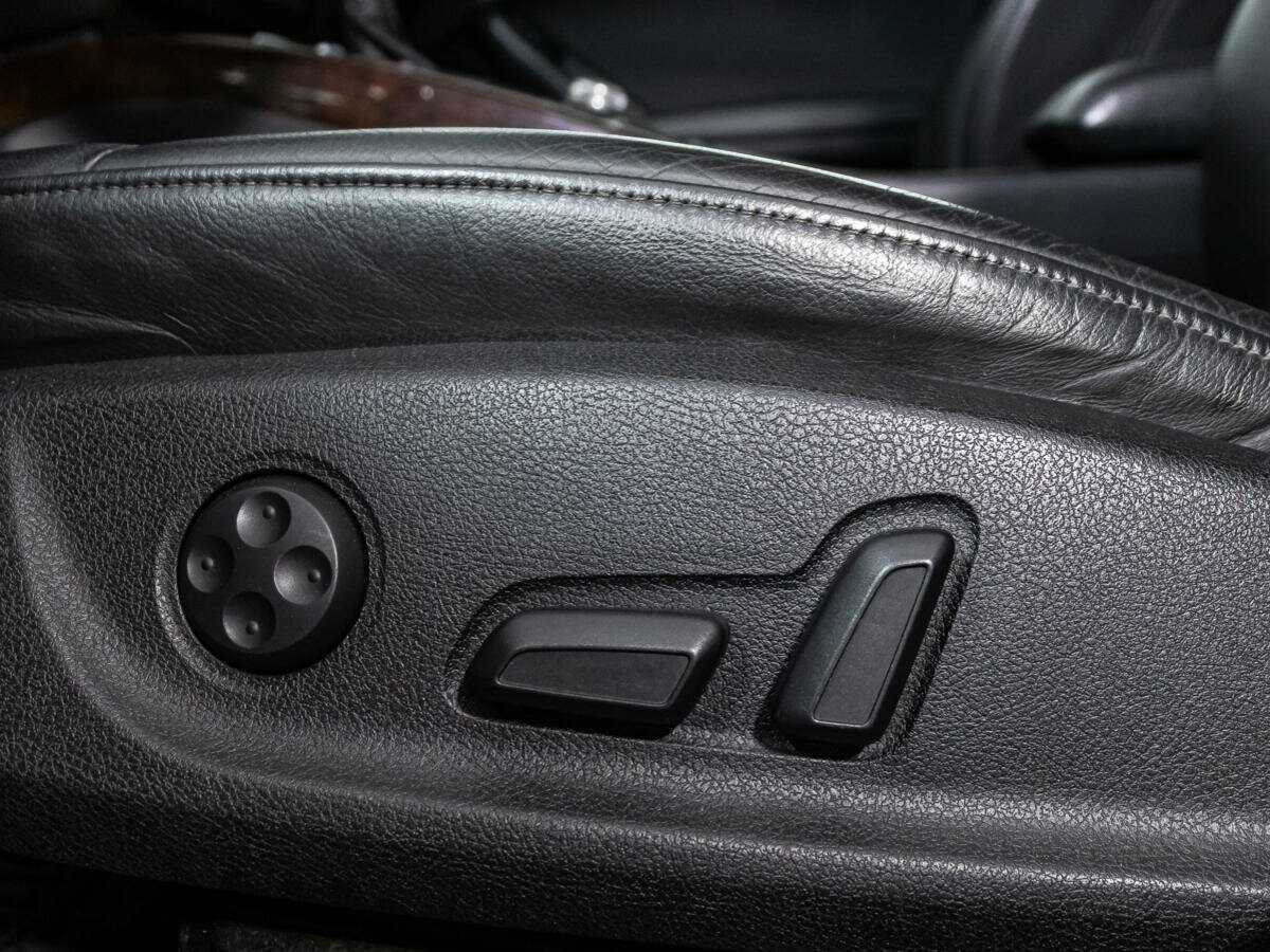 Audi A4, 2010 Фото №16