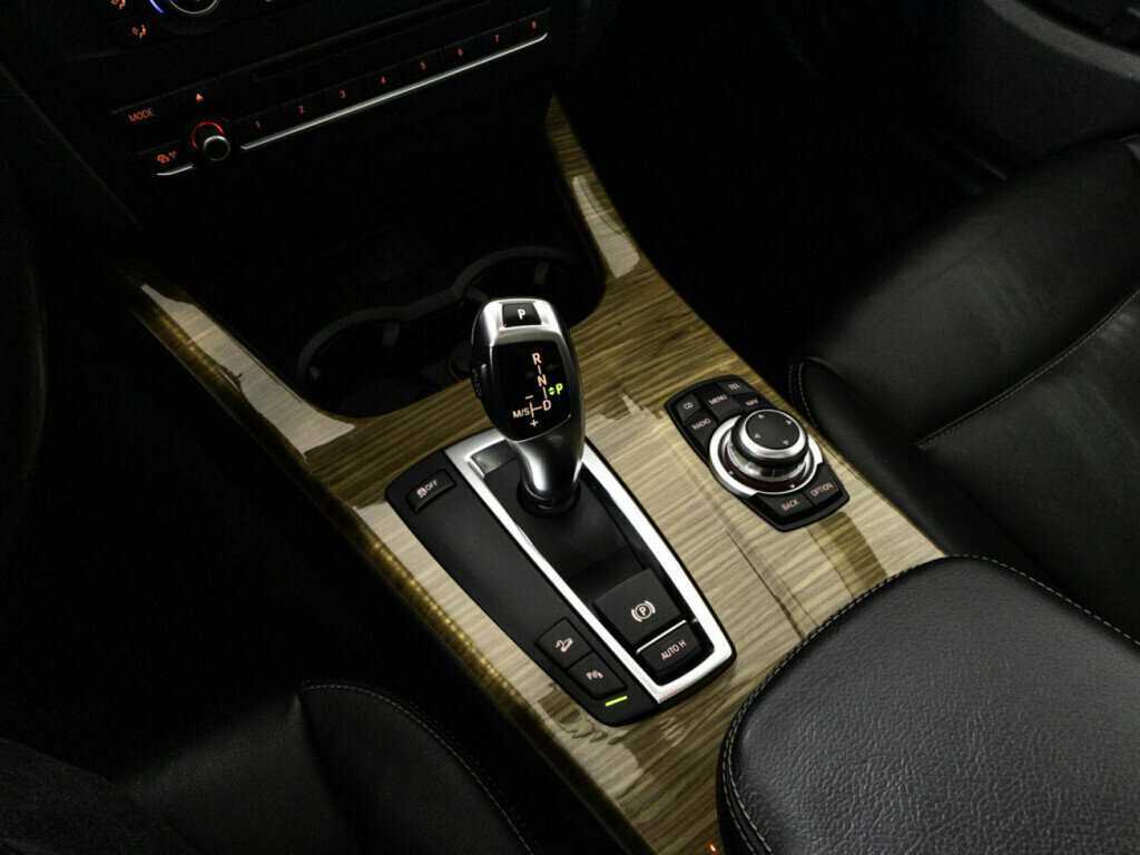 BMW X3 28i xDrive, 2011 Фото №21