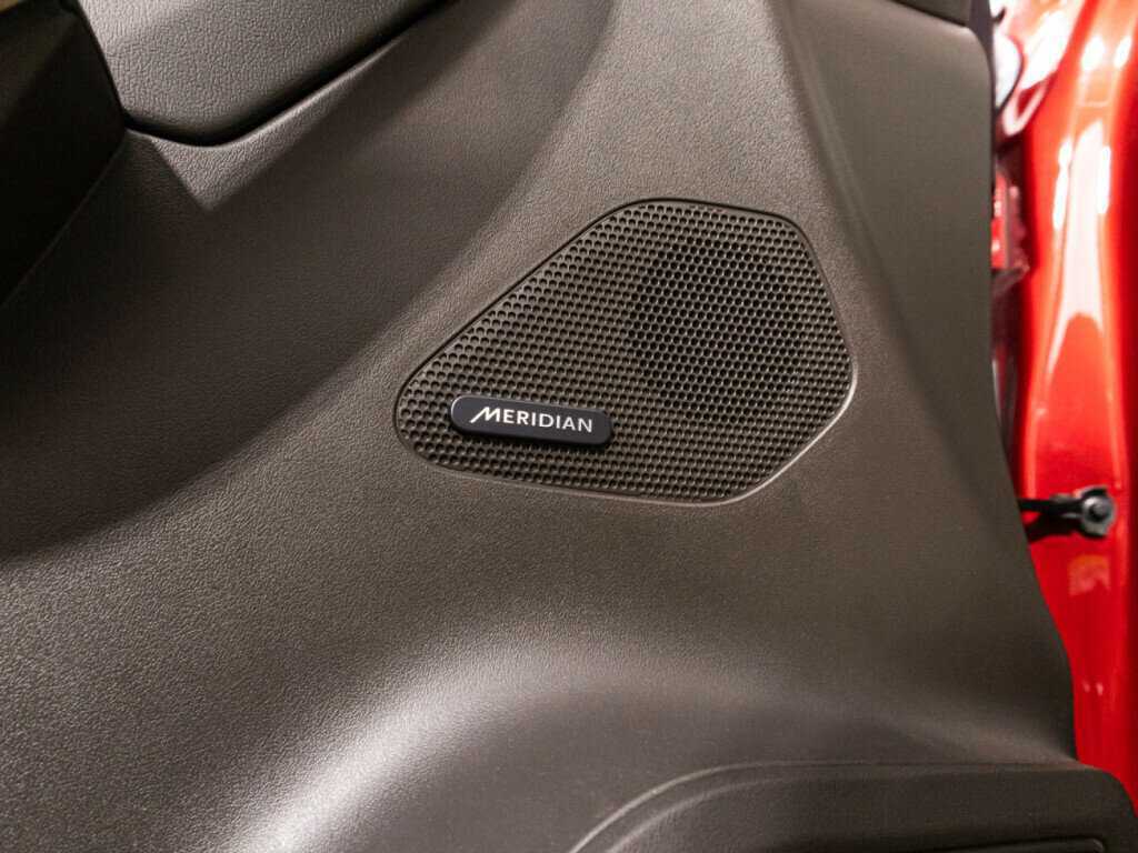 Jaguar F-Pace, 2018 Фото №19