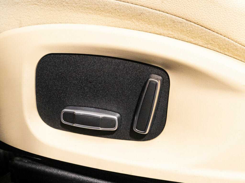 Jaguar F-Pace, 2018 Фото №20