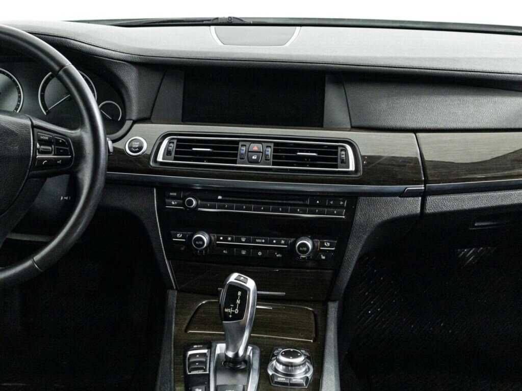 BMW 7 серии 740d xDrive, 2012 Фото №14