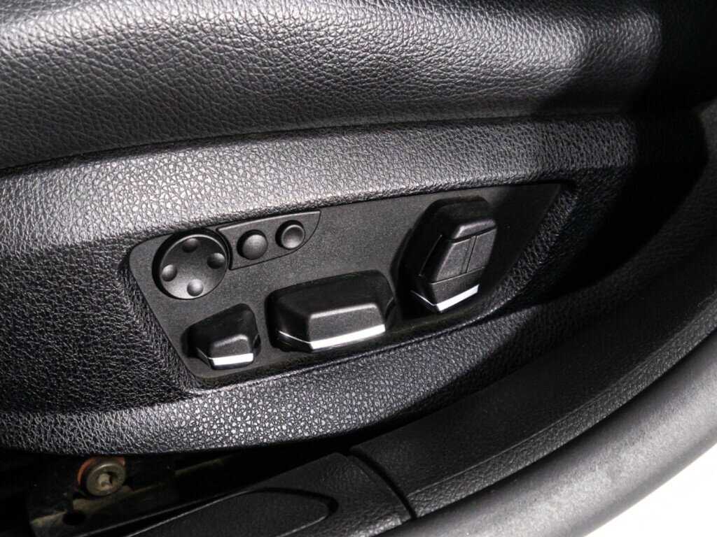 BMW 7 серии 740d xDrive, 2012 Фото №15