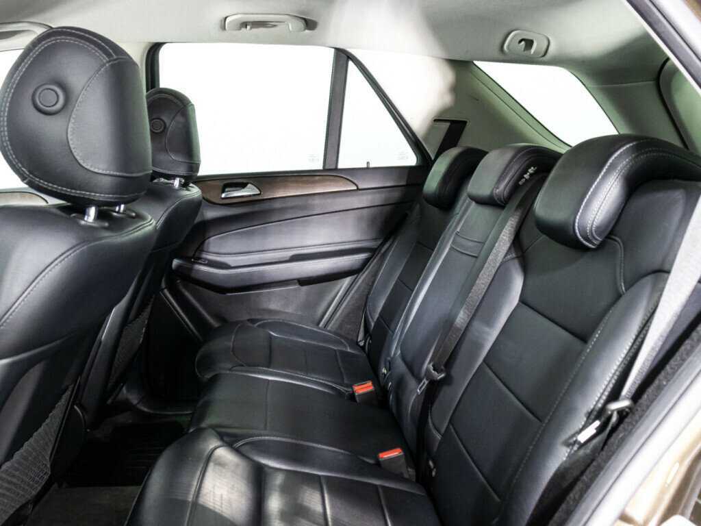 Mercedes-Benz GLE 400, 2016 Фото №10