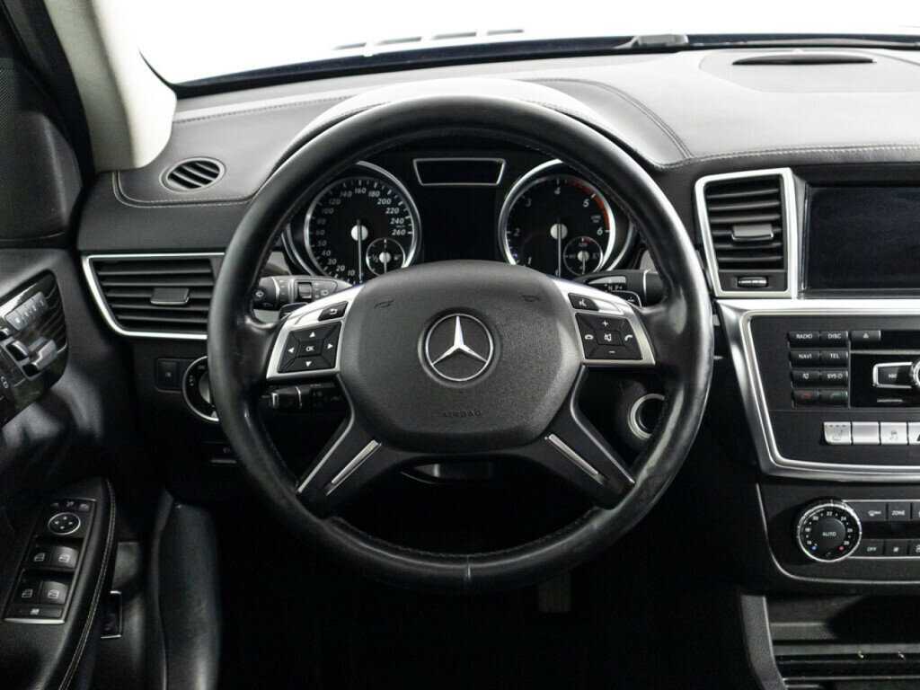 Mercedes-Benz GL-Класс 350 CDI BlueTEC, 2014 Фото №24