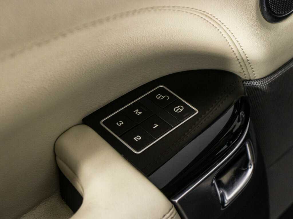 Land Rover Range Rover Sport, 2013 Фото №24