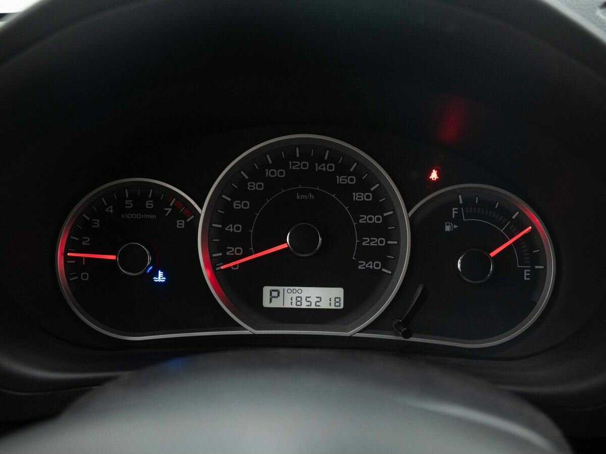 Subaru Impreza XV, 2010 Фото №18