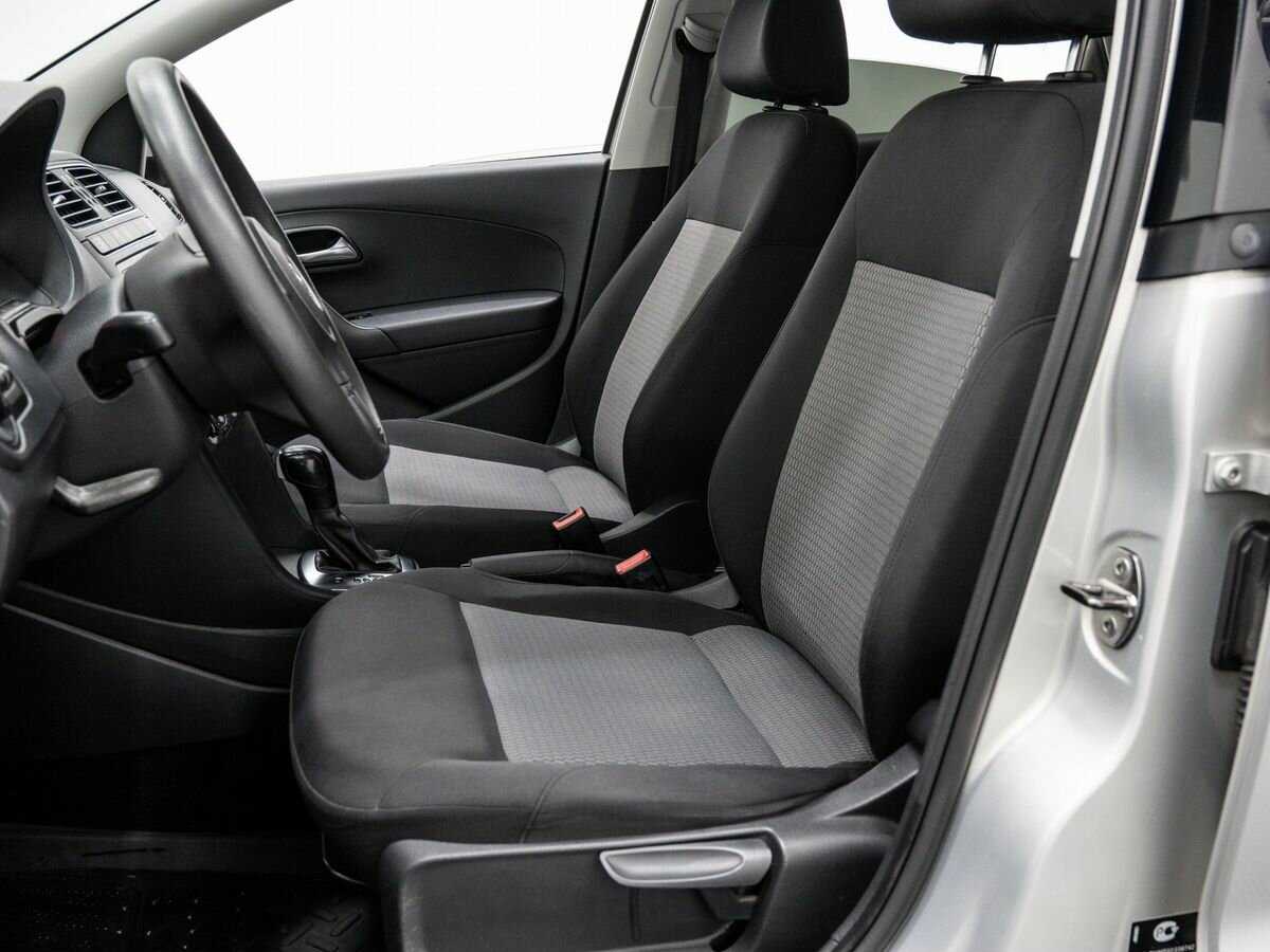 Volkswagen Polo, 2011 Фото №13