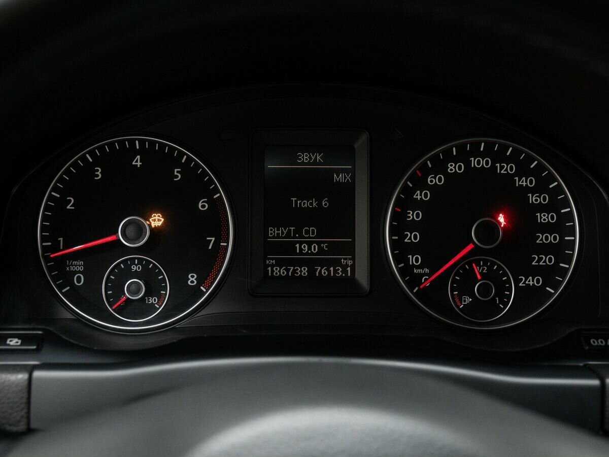 Volkswagen Golf Plus, 2011 Фото №19