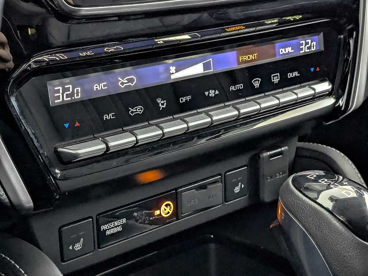 Isuzu MU-X, 2021 Фото №21