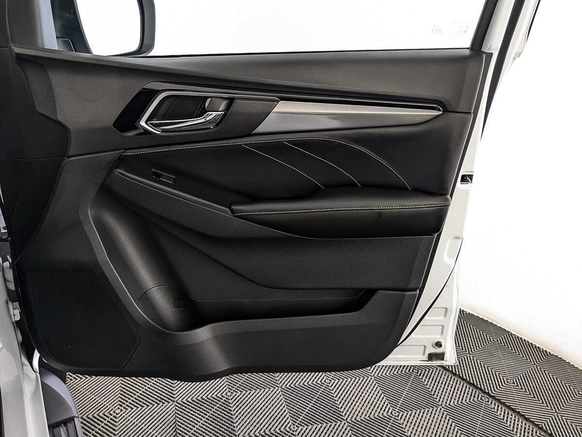 Isuzu MU-X, 2021 Фото №25