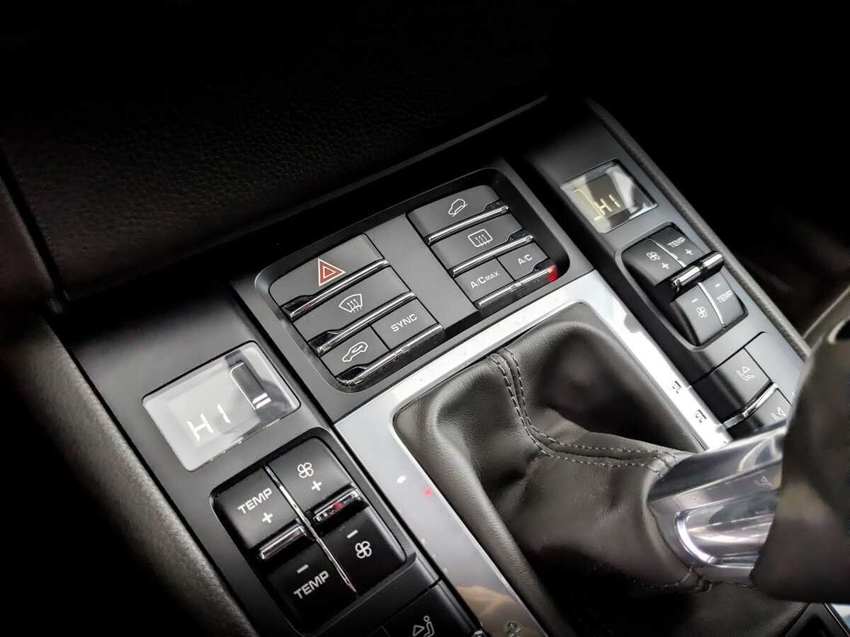 Porsche Macan, 2018 Фото №29