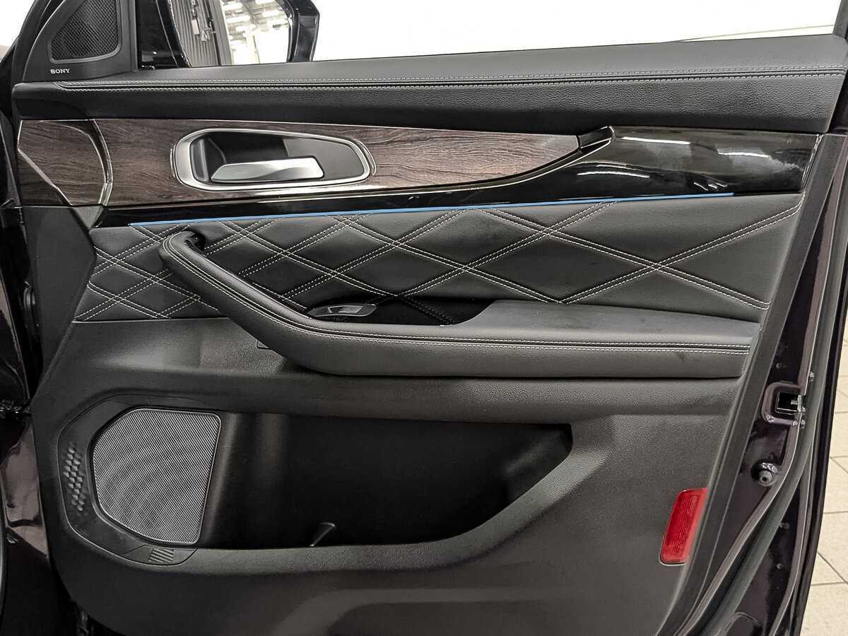 Exeed VX, 2022 Фото №25