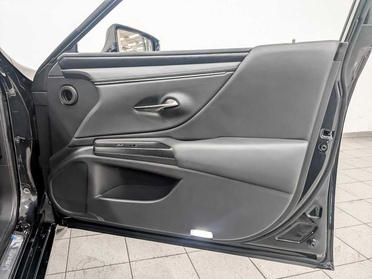 Lexus ES 250, 2021 Фото №25