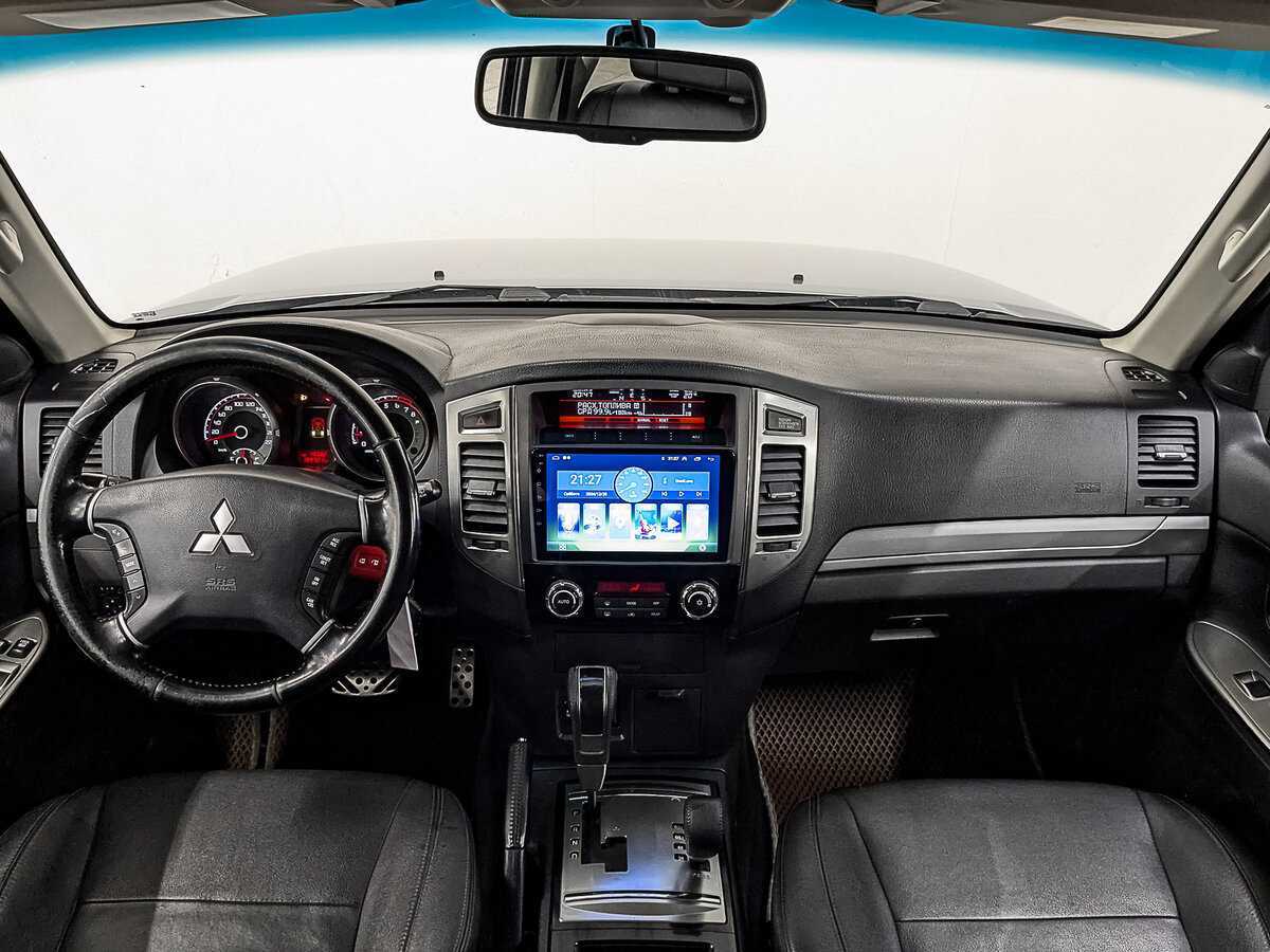 Mitsubishi Pajero, 2014 Фото №14