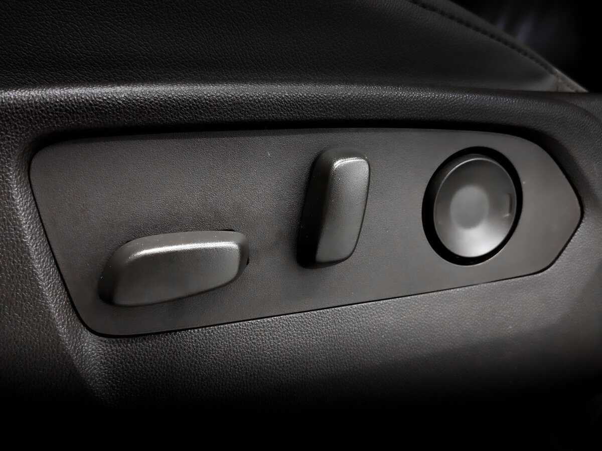 Chevrolet Tahoe, 2023 Фото №21