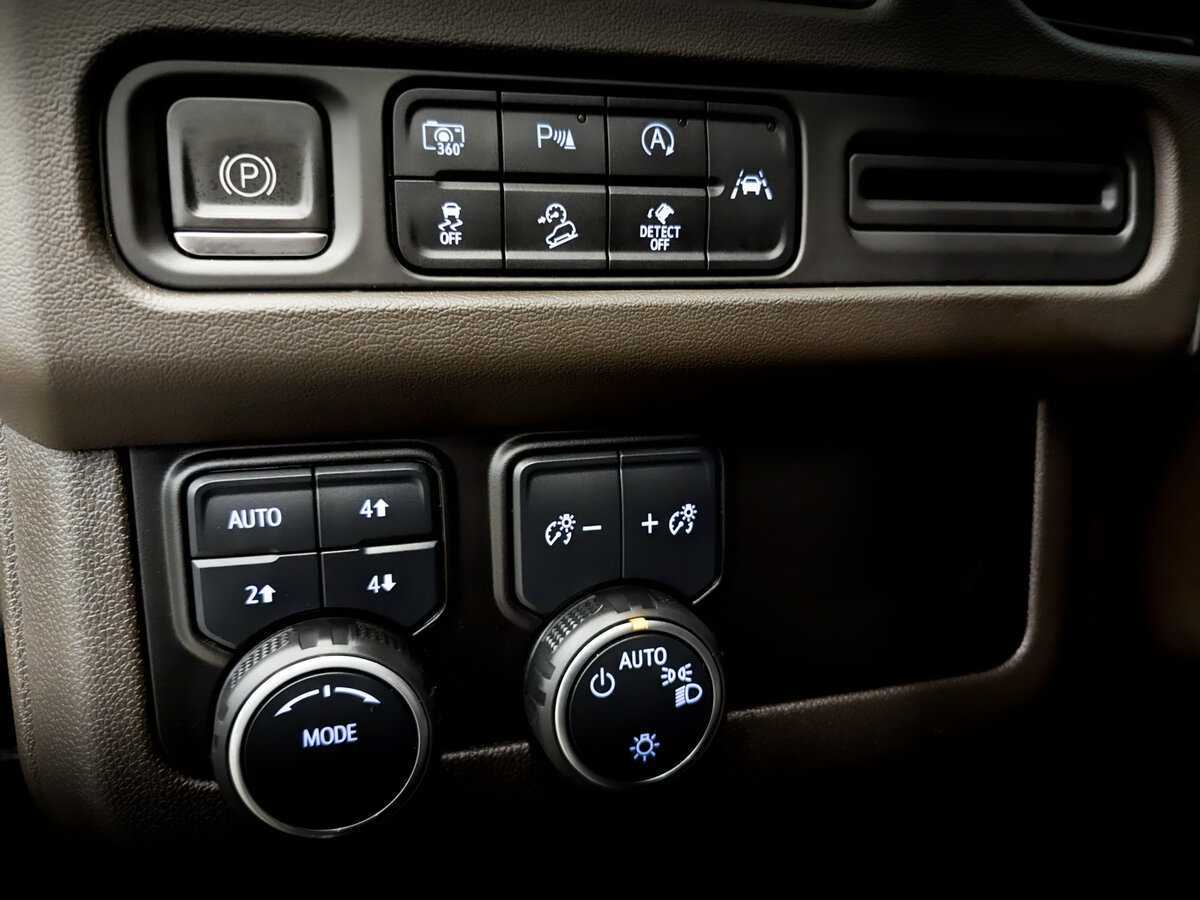 Chevrolet Tahoe, 2023 Фото №29