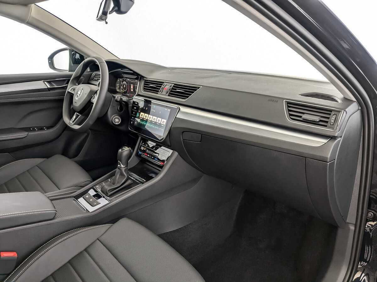 Skoda Superb, 2024 Фото №10