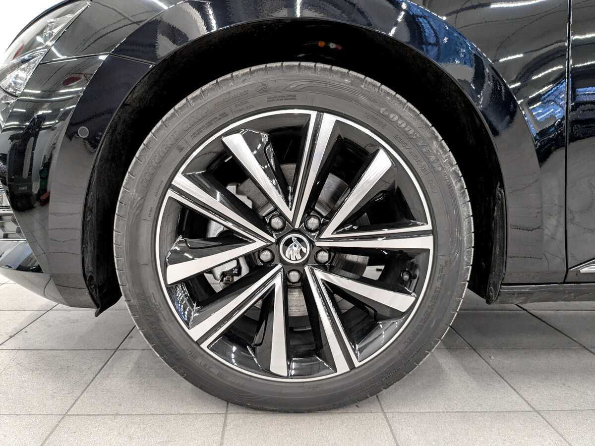 Skoda Superb, 2024 Фото №17