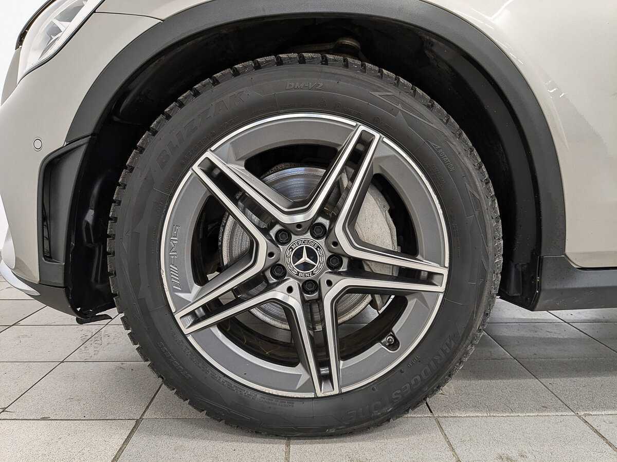 Mercedes-Benz GLC 300 d, 2020 Фото №12