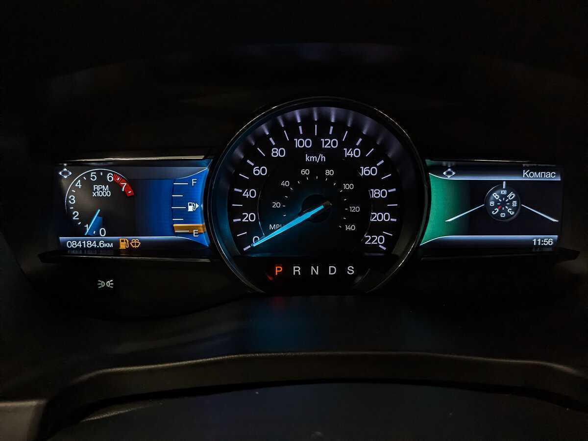 Ford Explorer, 2019 Фото №16