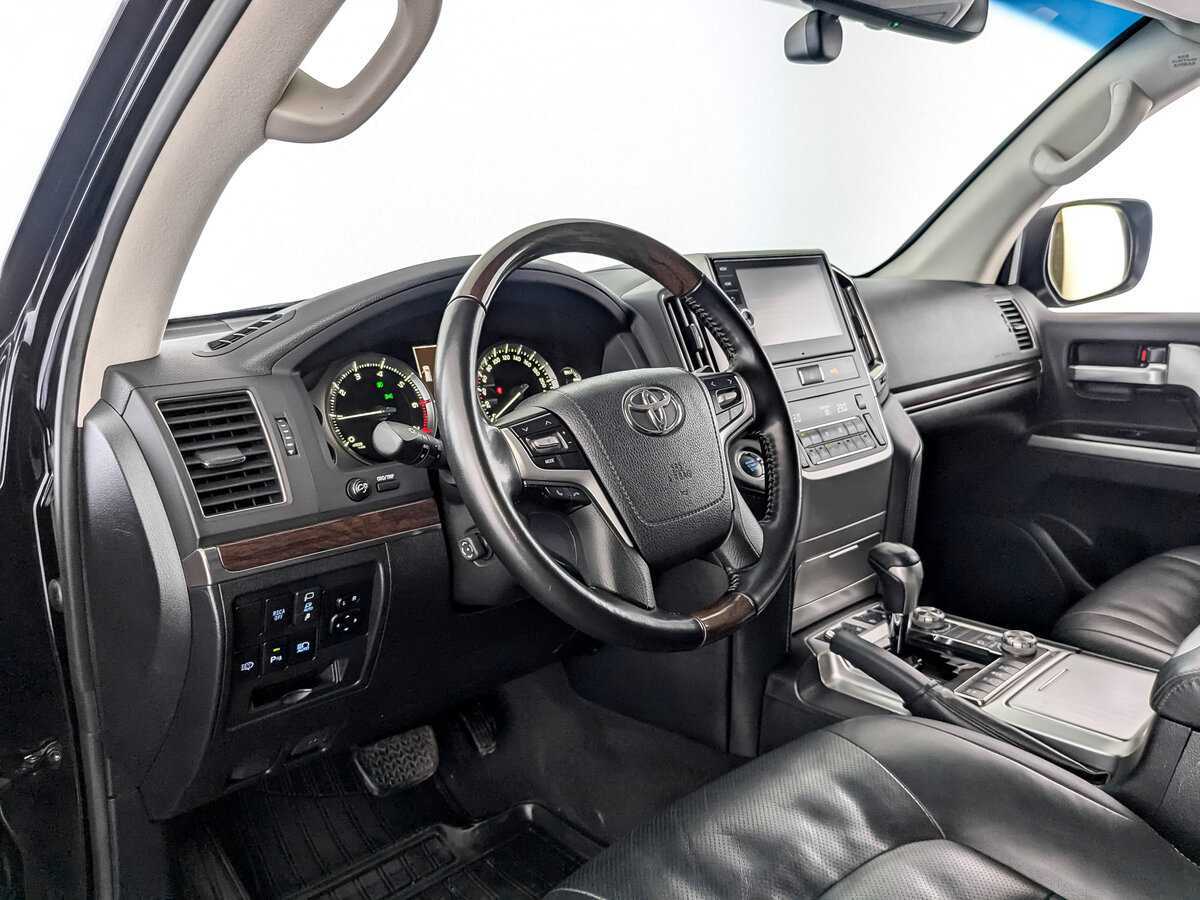 Toyota Land Cruiser, 2020 Фото №16