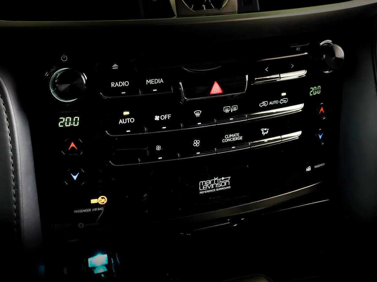 Lexus LX 450d, 2020 Фото №27