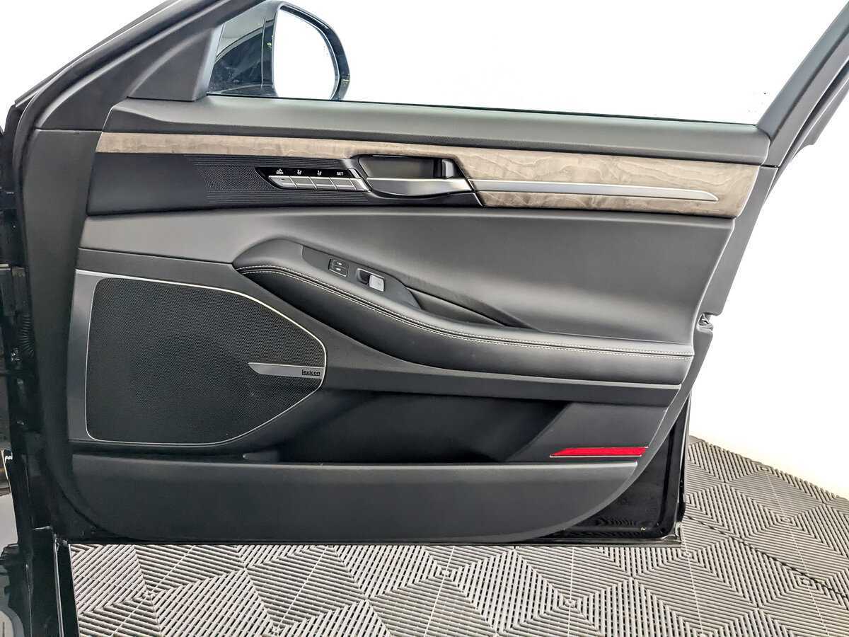 Genesis G90, 2020 Фото №26