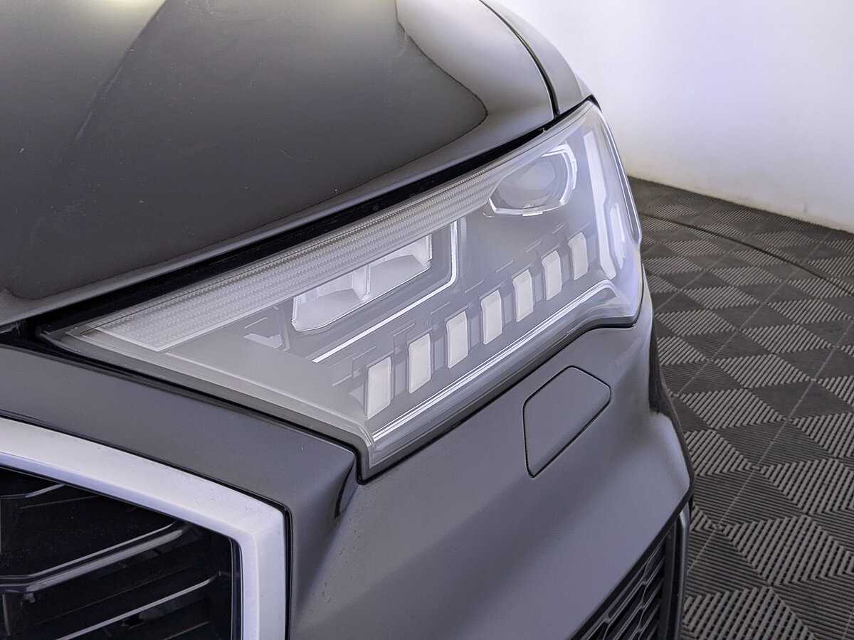 Audi Q7 50 TDI, 2020 Фото №11