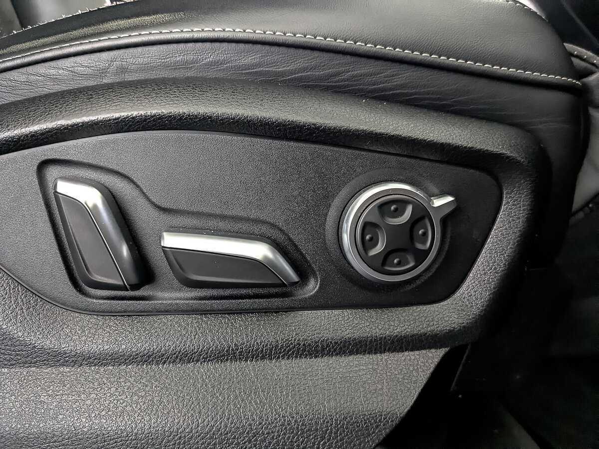 Audi Q7 50 TDI, 2020 Фото №29