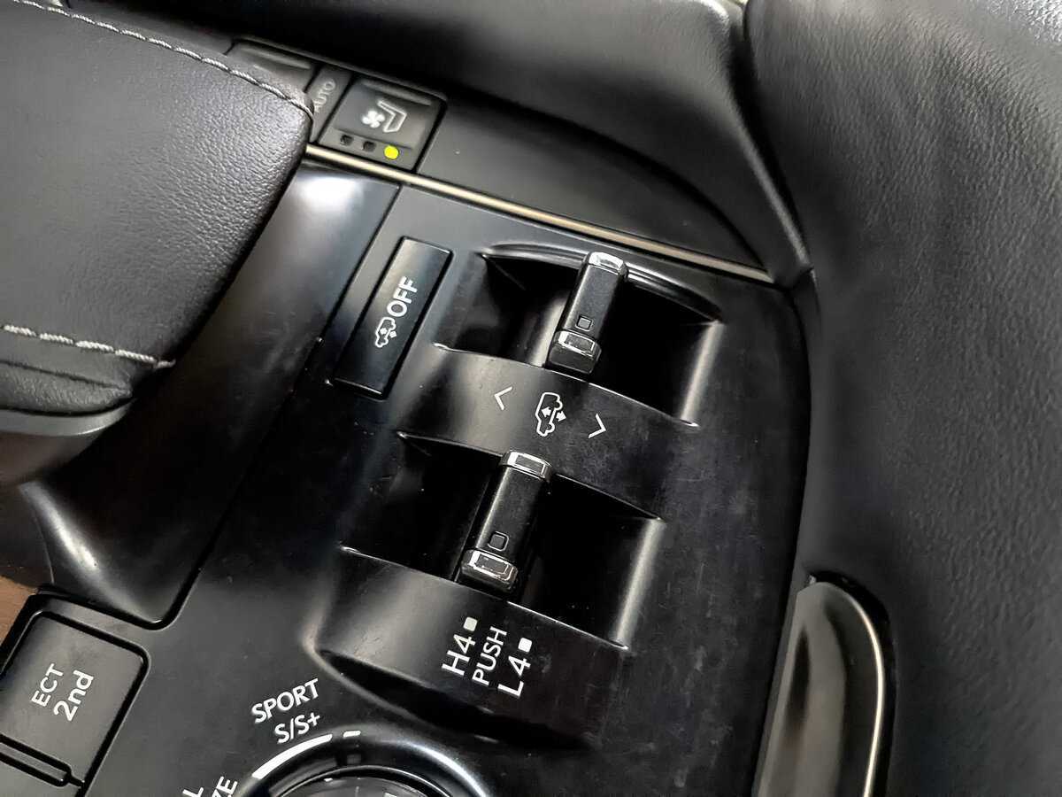 Lexus LX 450d, 2018 Фото №28