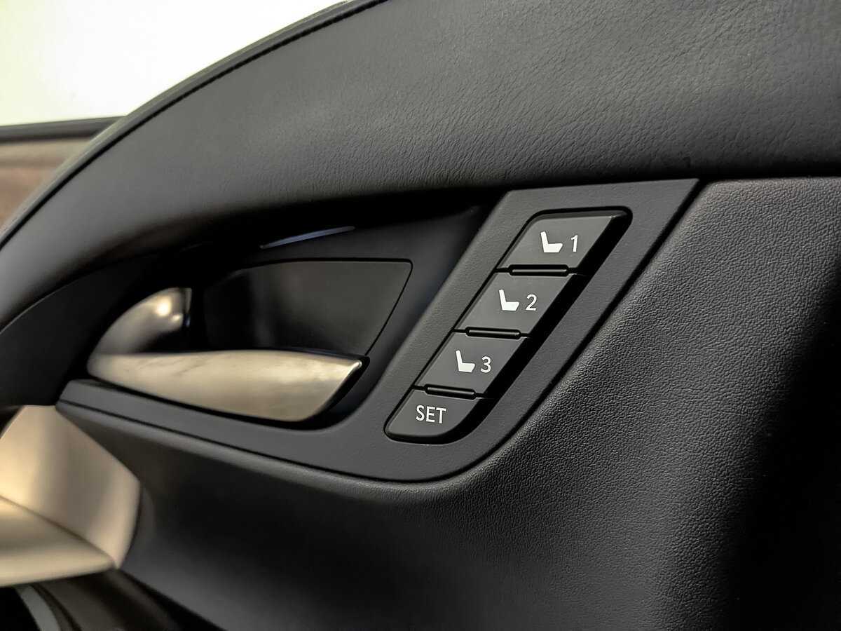 Lexus LX 450d, 2018 Фото №30