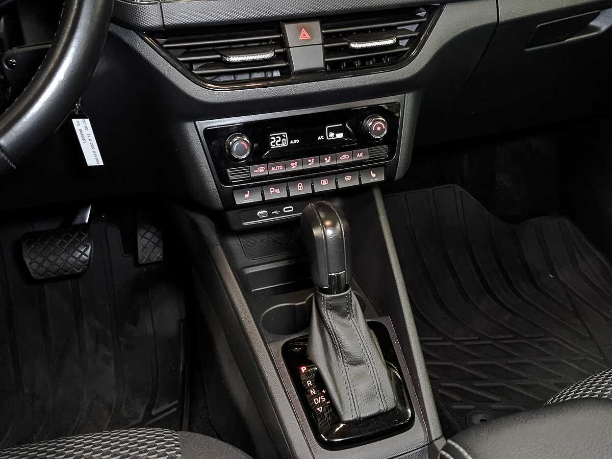 Volkswagen Polo, 2021 Фото №26