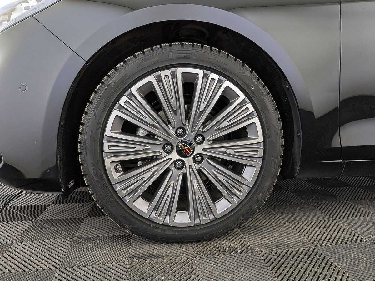 Hongqi H5, 2022 Фото №12