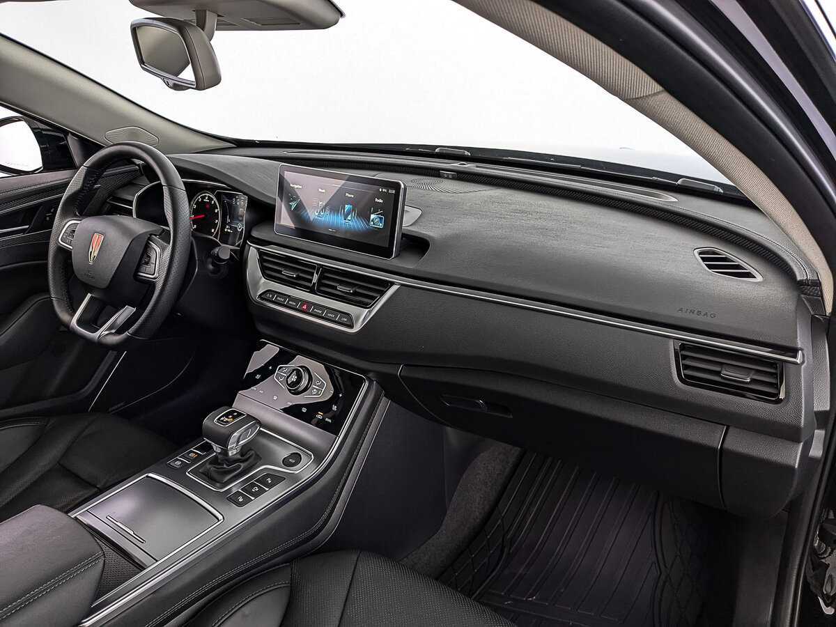 Hongqi H5, 2022 Фото №13