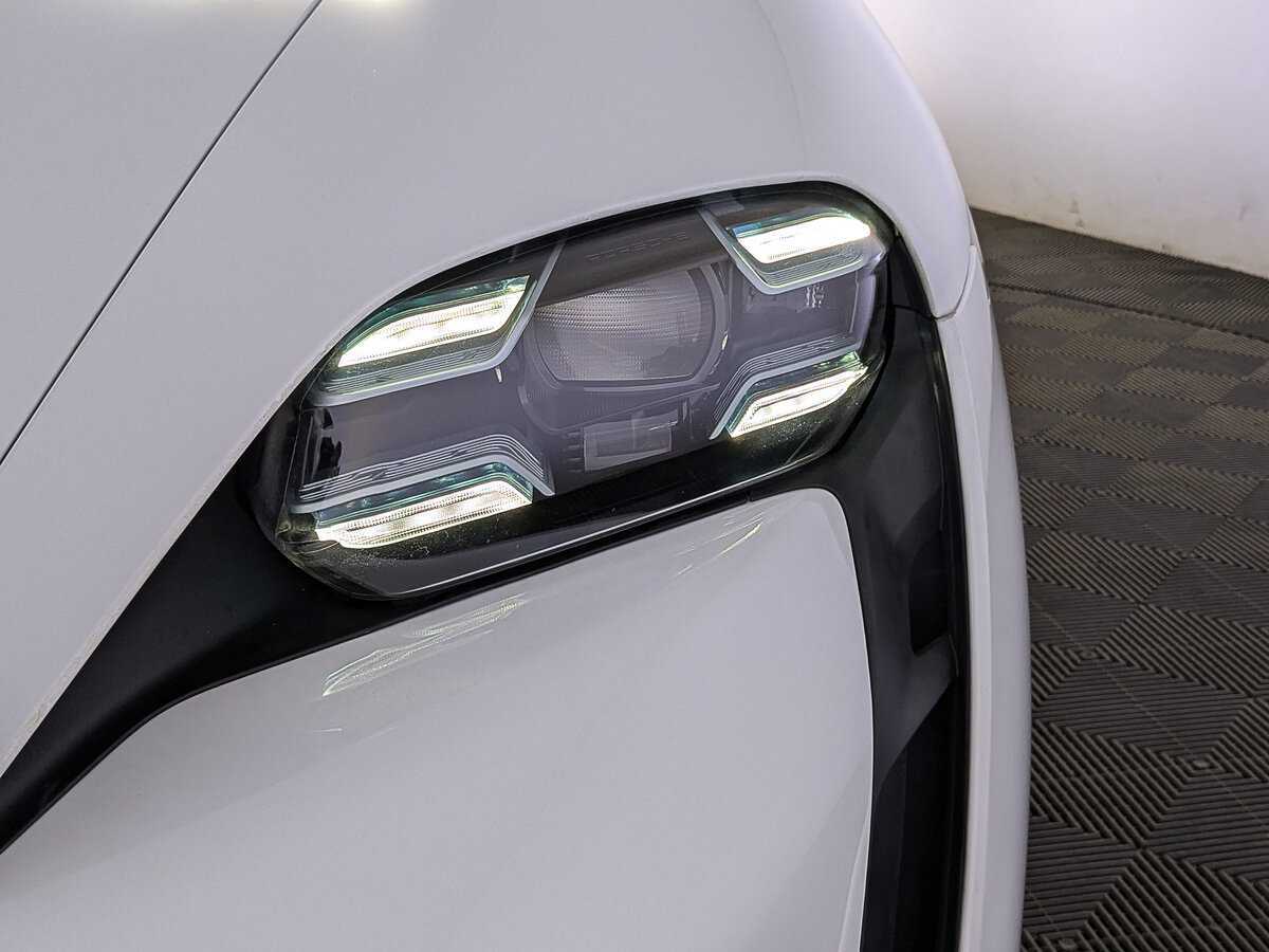 Porsche Taycan 4S, 2021 Фото №11